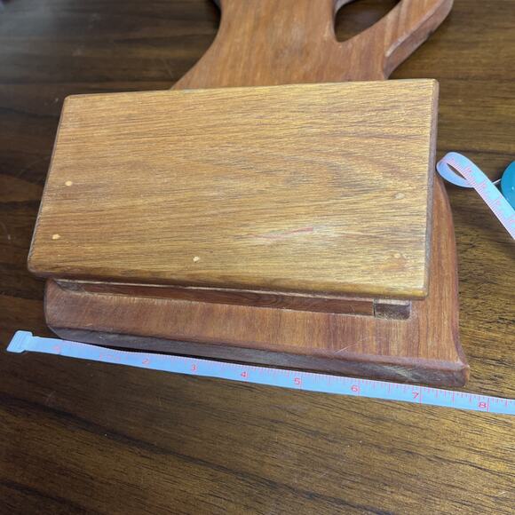 Vintage Farmhouse Wooden Water Pitcher Wall Decor Organizer Cabin Primitive Cute - Picture 4 of 11